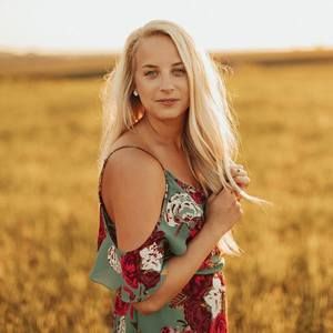 Meet your Posher, Jillian